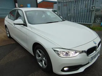 Used BMW 320 Efficient Dynamics 163 HP (119 kW) 2018 White Sedan