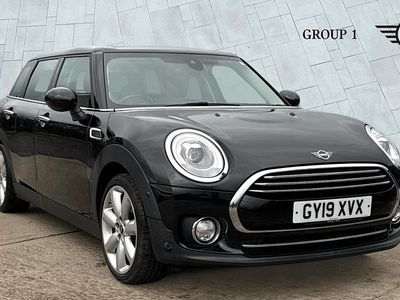 Used Mini Cooper Clubman Exclusive 136 HP (100 kW) 2019 Black Estate