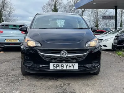 Second-hand Vauxhall Corsa Active 74 CP (54 kW) 2019 Negru Hatchback