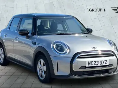 Used Mini Cooper Classic 134 HP (98 kW) 2023 Silver Hatchback