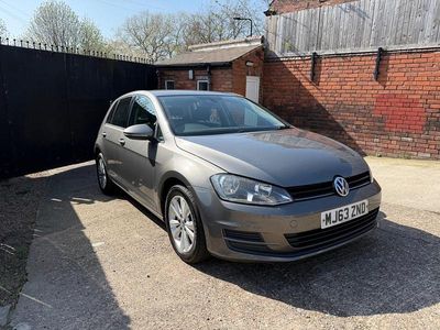 Used VW Golf VII SE 105 HP (77 kW) 2013 Grey Hatchback