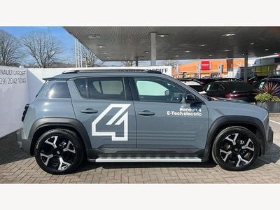 New Renault 4 E-Tech Komfort 110 kW (150 HP) 2025 SUV