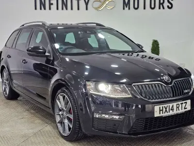 Begagnad Skoda Octavia vRS 2014 Svart Kombi