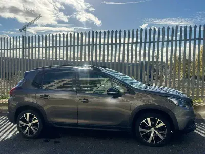 Gebraucht Peugeot 2008 GT-line 2019 Grau SUV