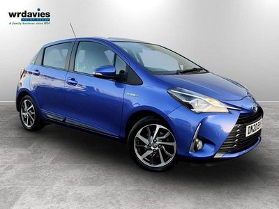 Used Toyota Yaris Hybrid 2020 Nebula blue Hatchback