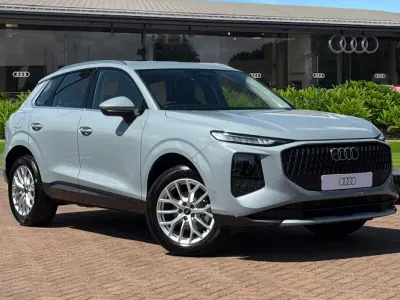 New Audi Q3 Sport 150 HP (110 kW) 2026 Green SUV