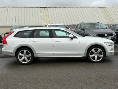 Usado Volvo V90 CC Ocean Race 310 HP (228 kW) 2018 Branco Carrinha