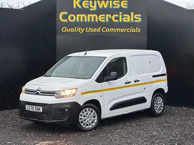 Used Citroën Berlingo 100 HP (73 kW) 2020 White MPV
