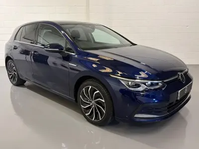 Used VW Golf VIII Style 150 HP (110 kW) 2022 Blue Hatchback