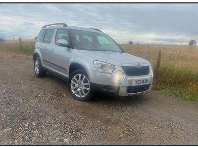 Silver Used 2011 Skoda Yeti Elegance SUV | £3,250 (Fair price)