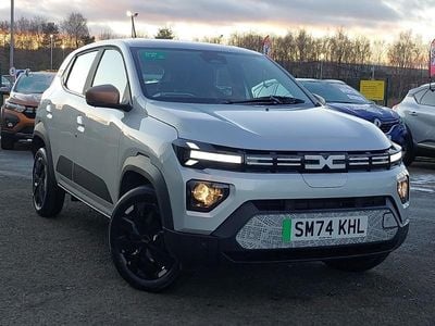 Grey Used 2024 Dacia Spring Extreme Hatchback | £10,998 (Fair price)