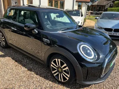 Used Mini Cooper S Hatch 135 kW (184 HP) 2021 Hatchback