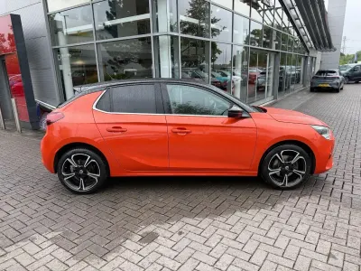 Used Vauxhall Corsa Edition 99 HP (72 kW) 2021 Orange Hatchback