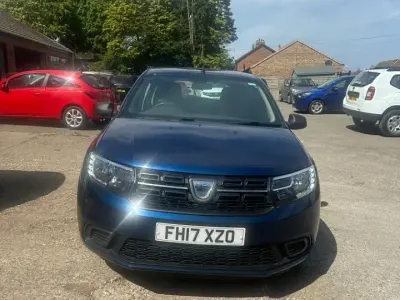 Used Dacia Sandero Ambiance 71 HP (52 kW) 2017 Blue Hatchback