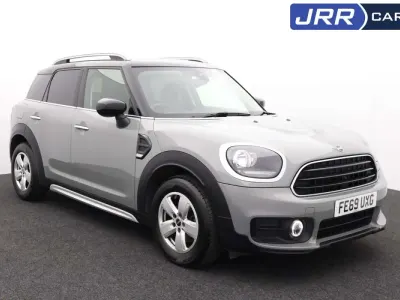 Usado Mini Cooper Countryman Classic 2019 Gris SUV