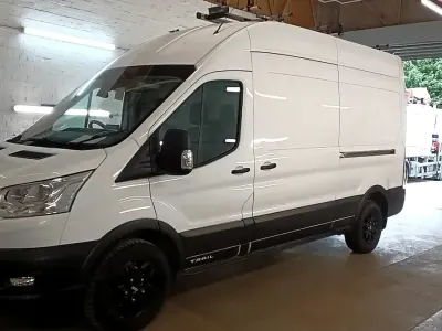 Used Ford Transit 130 HP (95 kW) 2022 White Van