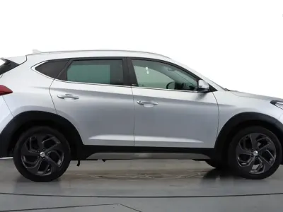 Used Hyundai Tucson Edition 132 HP (97 kW) 2017 Silver SUV