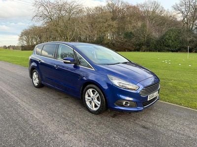 Used Ford S-MAX Titanium 180 HP (132 kW) 2016 Blue MPV