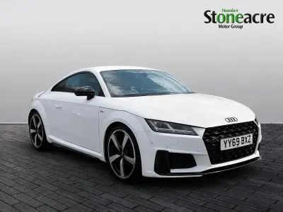 Used Audi TT Comfort 194 HP (142 kW) 2019 White Coupe