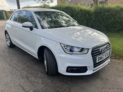 Usado Audi A1 Sportback Sport 125 HP (91 kW) 2017 Citadino