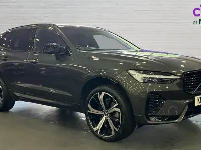Second-hand Volvo XC60 R-Design Pro 250 CP (183 kW) 2021 Gri SUV