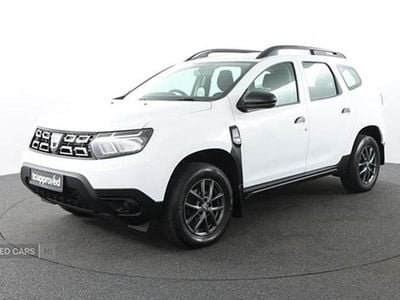Used Dacia Duster Essentiel 90 HP (66 kW) 2022 White SUV
