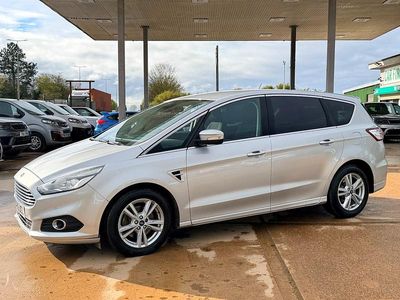 Używany Ford S-MAX Titanium 150 KM (110 kW) 2016 Srebrny Minivan