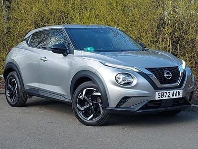 Usado Nissan Juke N-Connecta 114 HP (83 kW) 2022 Prateado SUV
