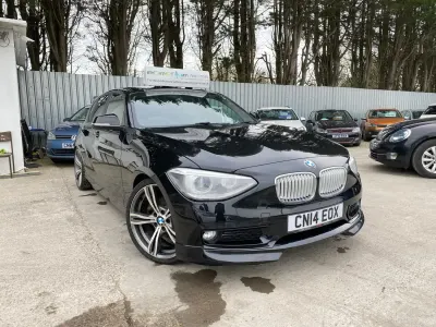 Używany BMW 116 Sport Line 2026 Czarny Hatchback