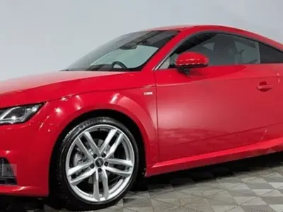 Begagnad Audi TT S-Line 184 HK (135 kW) 2016 Röd Sportkupé