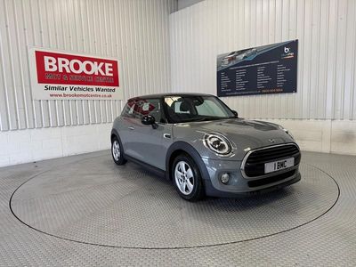 Usado Mini Cooper Hatch 2018 Cinzento Citadino