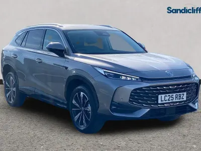 Usado MG HS Trophy 170 CV (125 kW) 2024 Plateado SUV