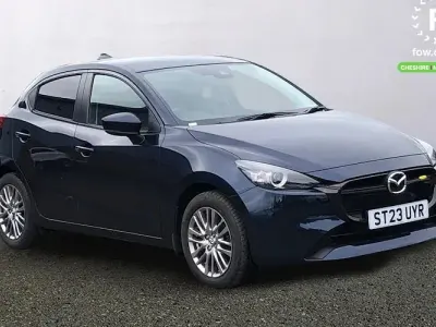 Usado Mazda 2 Exclusive-Line 116 HP (85 kW) 2023 Azul Citadino