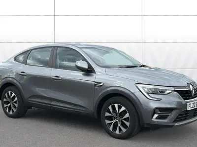 Usado Renault Arkana Iconic 142 HP (104 kW) 2022 Other SUV