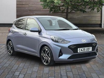 Used Hyundai i10 Premium 63 HP (46 kW) 2025 Blue Hatchback