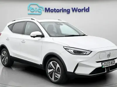Used MG ZS Trophy 114 kW (156 HP) 2023 White SUV
