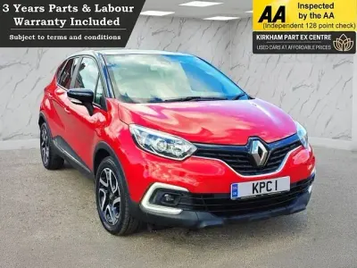Begagnad Renault Captur Iconic 90 HK (66 kW) 2018 Röd SUV