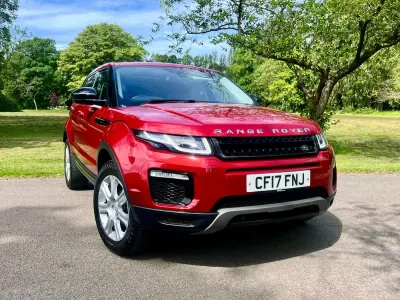 Used Land Rover Range Rover evoque SE 150 HP (110 kW) 2017 Red Estate