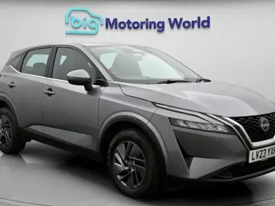 Used Nissan Qashqai Acenta Premium 140 HP (102 kW) 2023 Grey SUV