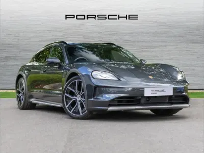 Używany Porsche Taycan 319 kW (435 KM) 2025 Szary Kombi