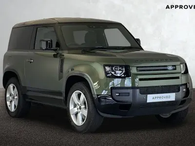 Used Land Rover Defender SE Dynamic 249 HP (183 kW) 2026 Woolstone green SUV
