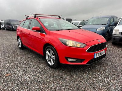 Red Used 2015 Ford Focus Zetec Estate | £3,995 (Fair price)