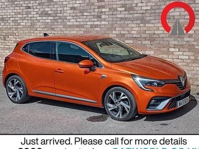 Used Renault Clio V RS Line 90 HP (66 kW) 2021 Orange Hatchback