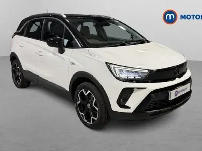 Second-hand Vauxhall Crossland Ultimate 131 CP (96 kW) 2023 Alb SUV