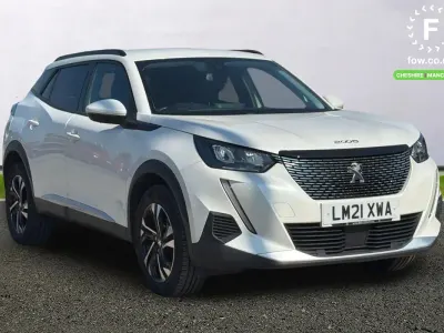 Used Peugeot 2008 Allure 131 HP (96 kW) 2021 White SUV