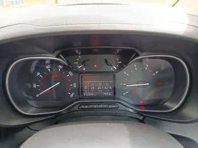 Gebraucht Citroën Berlingo 99 PS (72 kW) 2023 Grau Van / Kleinbus