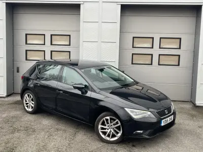 Usado Seat Leon SE 125 CV (91 kW) 2016 Negro Utilitario
