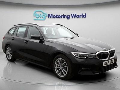 Used BMW 330e 292 HP (214 kW) 2021 Black Estate