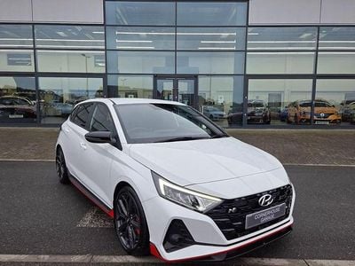 Used Hyundai i20 204 HP (150 kW) 2024 White Hatchback