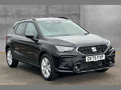 New Seat Arona FR First Edition 115 HP (84 kW) 2025 Metallic  midnight black SUV